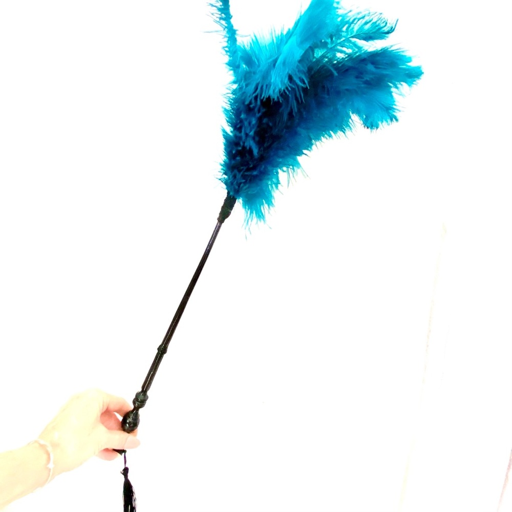 New! Handmade Ostrich Feather Duster